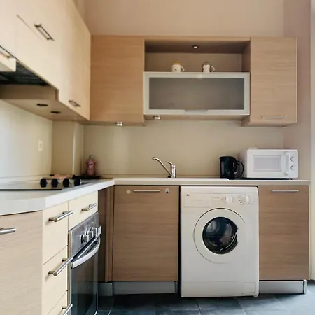 Chic & Spacious Getaway In - 10min To Nice